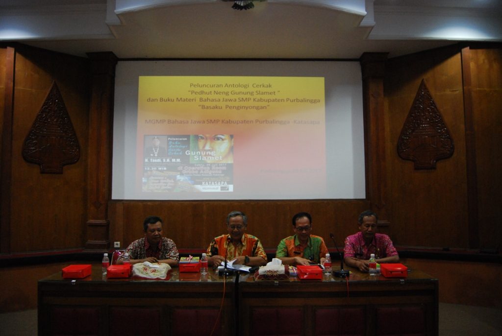 MGMP Bahasa Jawa dan Katasapa Terbitkan Buku dan Antologi Cerkak