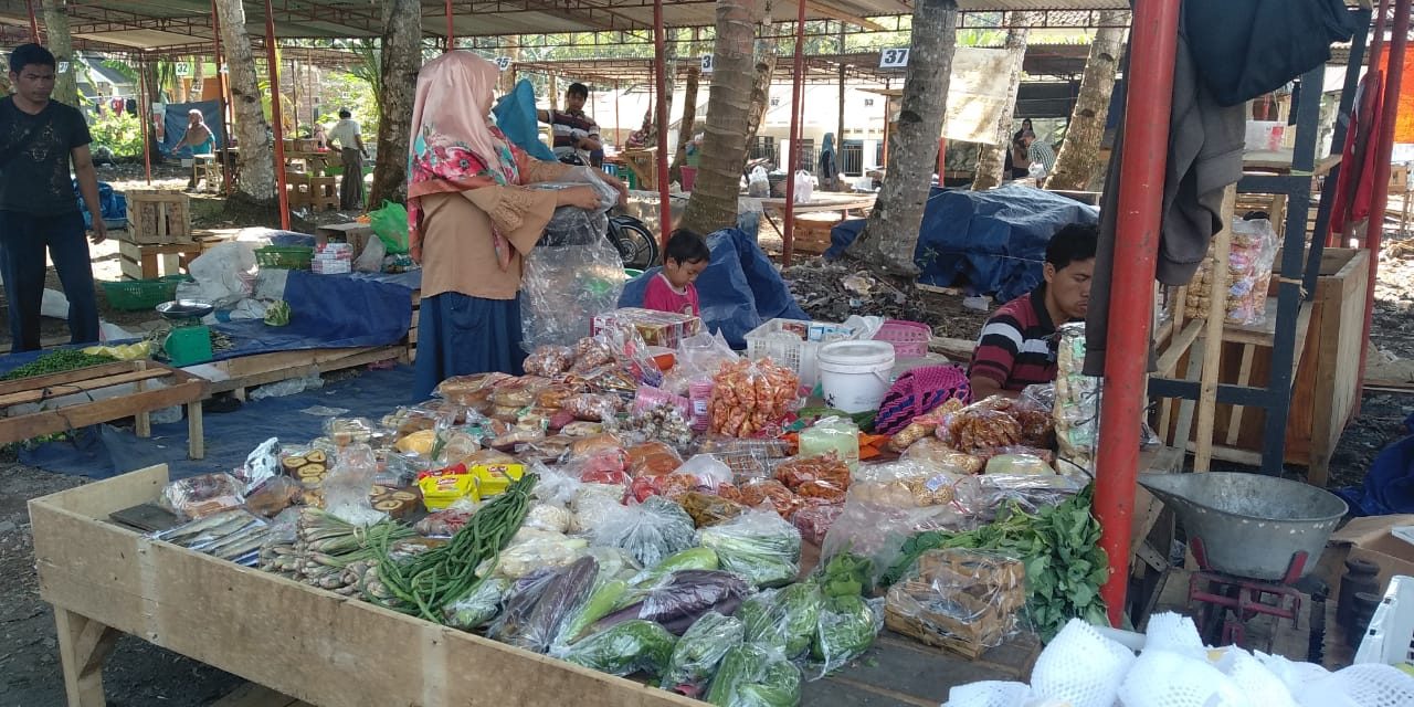 Senin Kemarin, Pedagang Pasar Rujang Menempati Shelter