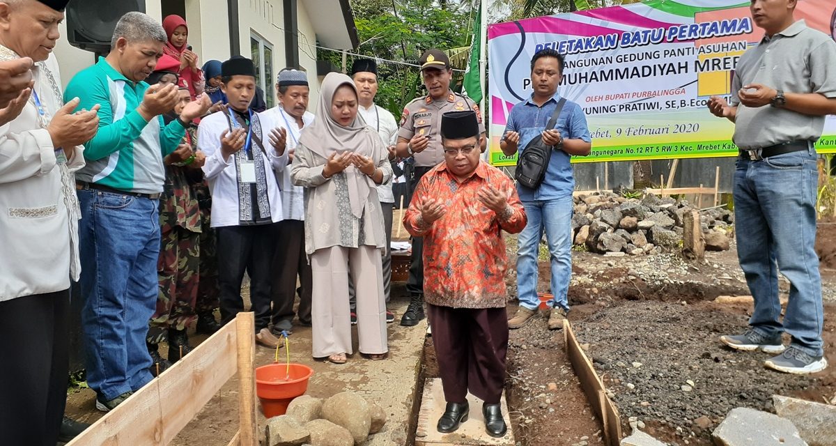 Rp 100 Juta Untuk Bantu Penddirian Panti Asuhan PKU Muhammadiyah Mrebet