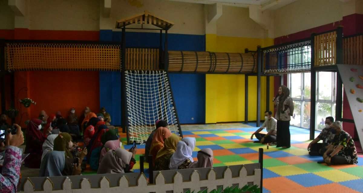 Buka ‘Ramadhan Merdeka’, Bupati Tiwi Memotivasi Para Pelaku UMKM