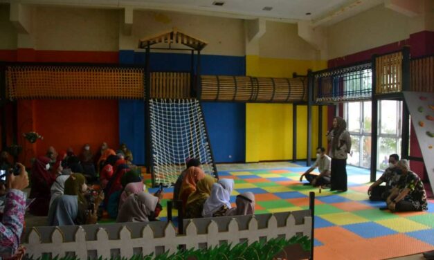 Buka ‘Ramadhan Merdeka’, Bupati Tiwi Memotivasi Para Pelaku UMKM