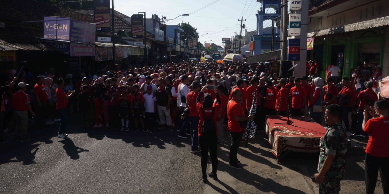 8.000 buruh bersukacita di Owabong