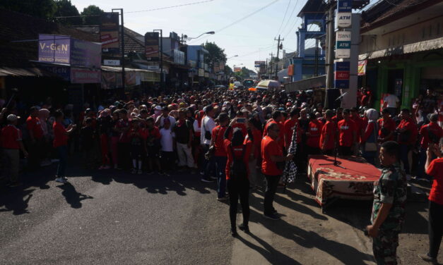 8.000 buruh bersukacita di Owabong