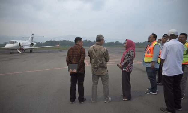 Bupati Tiwi Ajak Masyarakat Umrah Lewat Bandara Soedirman
