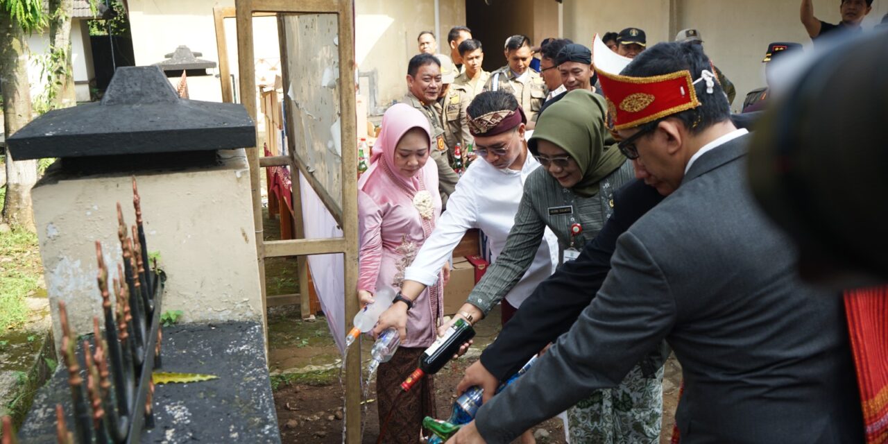 1250 Botol Miras Dimusnahkan Satpol PP Kabupaten Purbalingga