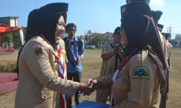 13 Tokoh Kwarcab Purbalingga Mendapatkan Penghargaan Lencana Pancawarsa Kwarda Jateng