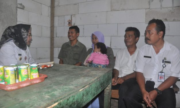 Terkena Jantung Bocor, Regina Mendapat Aneka Bantuan