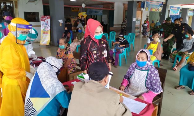 Rapid Test Massal Di Empat Pasar Besar, Tujuh Orang Reaktif Covid