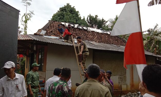 Berkah Hari Jadi Satpol PP, 20 Rumah di Wlahar Direhab
