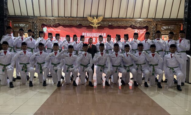 Bupati Purbalingga Kukuhkan 30 Paskibraka