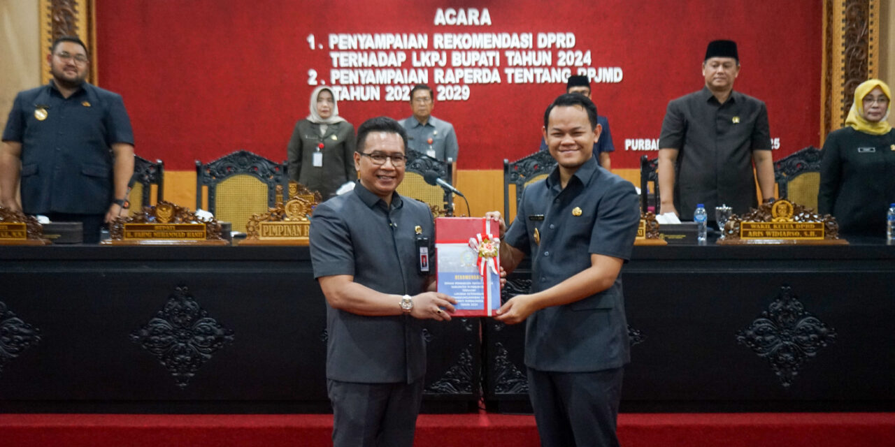 Bahas Arah Pembangunan : DPRD Kabupaten Purbalingga Sampaikan Rekomendasi LKPJ Bupati Tahun 2024, Bupati Sampaikan Raperda RPJMD 2025–2029