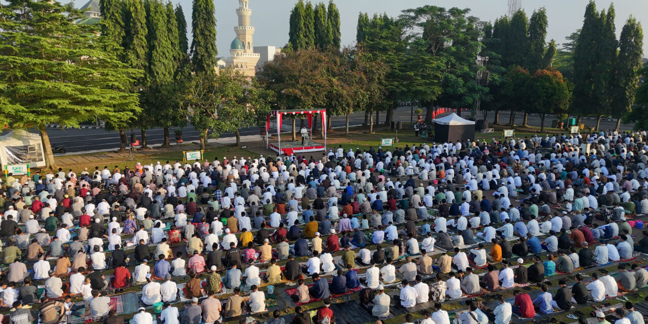 Pemkab Purbalingga Gelar Sholat Idul Adha dan Salurkan Ribuan Hewan Qurban