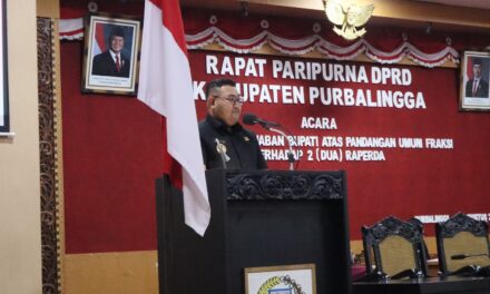 Pemkab Purbalingga Tanggapi Pandangan Fraksi DPRD atas Dua Raperda