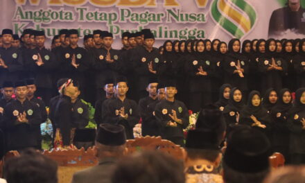 Ketua PCNU Tegaskan Dua Tugas Utama Pagar Nusa pada Wisuda Anggota Tetap