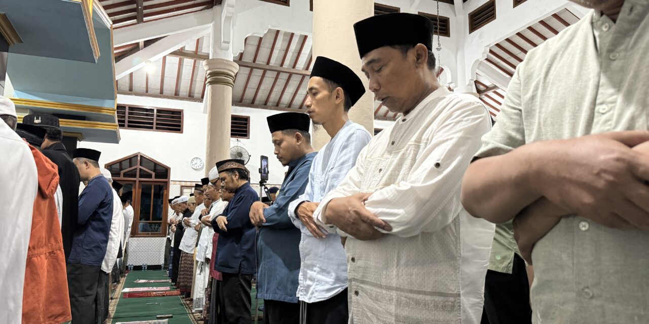 Tarawih Keliling di Desa Tunjungmuli, Pemkab Purbalingga Sampaikan Fokus Anggaran Fisik di Kecamatan Karangmoncol Sejumlah Rp 3,7 Miliar di Tahun 2026