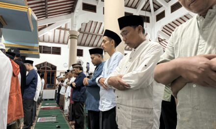 Tarawih Keliling di Desa Tunjungmuli, Pemkab Purbalingga Sampaikan Fokus Anggaran Fisik di Kecamatan Karangmoncol Sejumlah Rp 3,7 Miliar di Tahun 2026