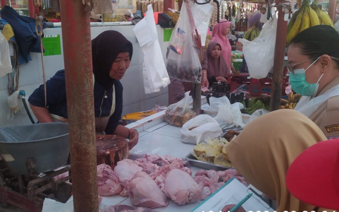 Jelang Idul Fitri, DPPP Purbalingga Monitoring PAH di Pasar Bukateja