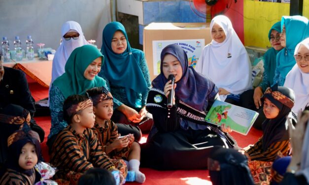 Lewat Dongeng, Bunda PAUD Purbalingga Ajarkan Anak Saling Menghargai dan Hidup Sehat