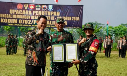 TMMD di Desa Krangean Bangun Jalan, RTLH, hingga Akses Air Bersih bagi Warga