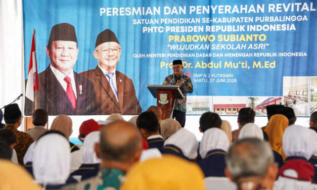 Mendikdasmen Resmikan Revitalisasi SD dan SMP di Purbalingga, Tekankan Pentingnya Membangun SDM Unggul