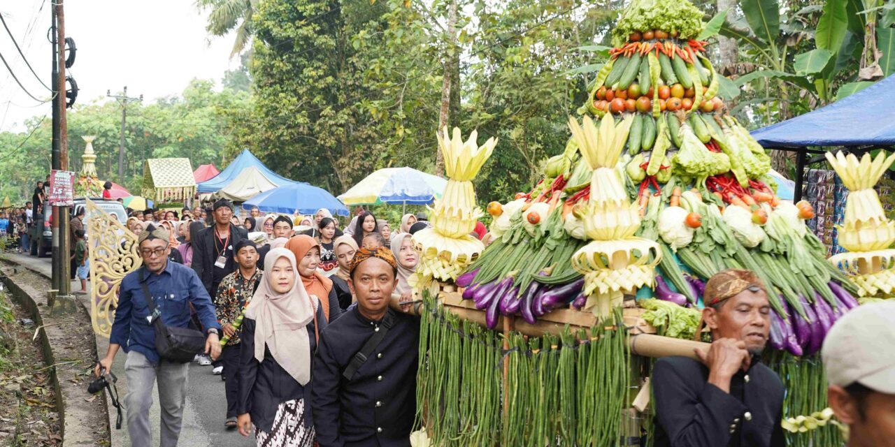 Warga Desa Candiwulan Guyub Rukun Lestarikan Warisan Adiluhung