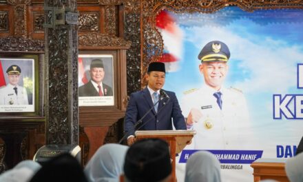214 Kepala Sekolah Dikukuhkan, Bupati Fahmi: Siapkan Generasi Masa Depan Purbalingga