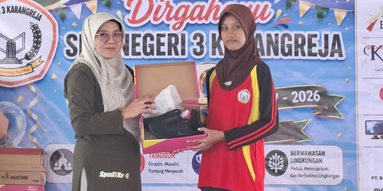 Dukung Program Bupati, SMPN 3 Karangreja Luncurkan Gerakan “Satu Guru Karyawan Satu Sepatu”