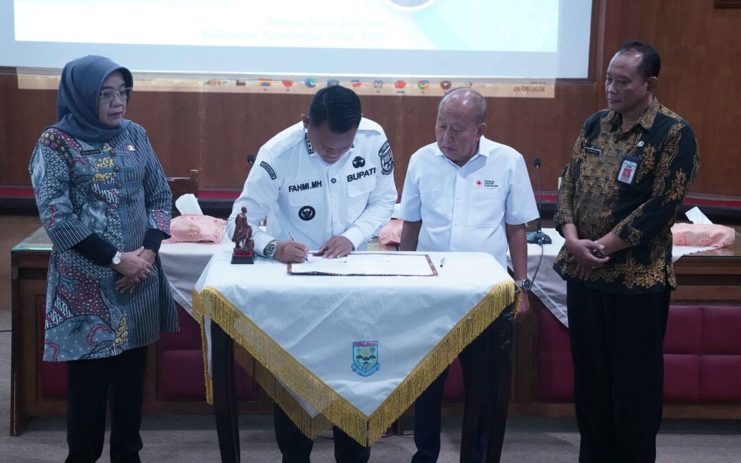 Bupati Purbalingga Serahkan 1,6 M Hasil Bulan Dana Kepada PMI Kabupaten Purbalingga