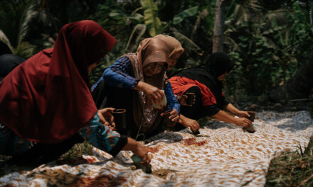 Peringati Hari Batik Nasional, Membatik Bersama Jadi Ruang Perajin Purbalingga Benahi Kualitas